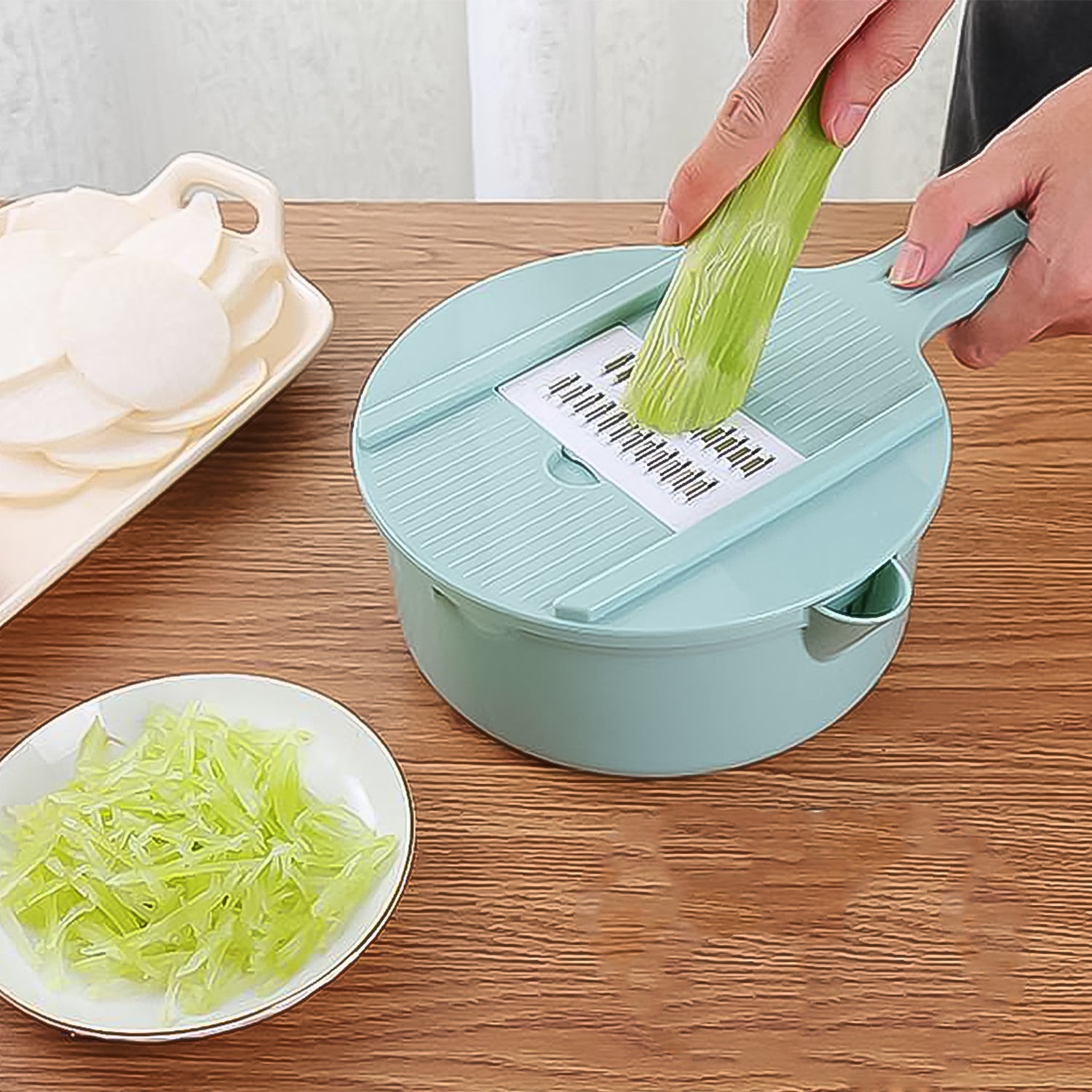 Vegetable Choppers with Drain Basket | 6 in 1 Vegetable Slicer Blades (1 Set) Vegetable Choppers with Drain Basket | 6 in 1 Vegetable Slicer Blades (1 Set)